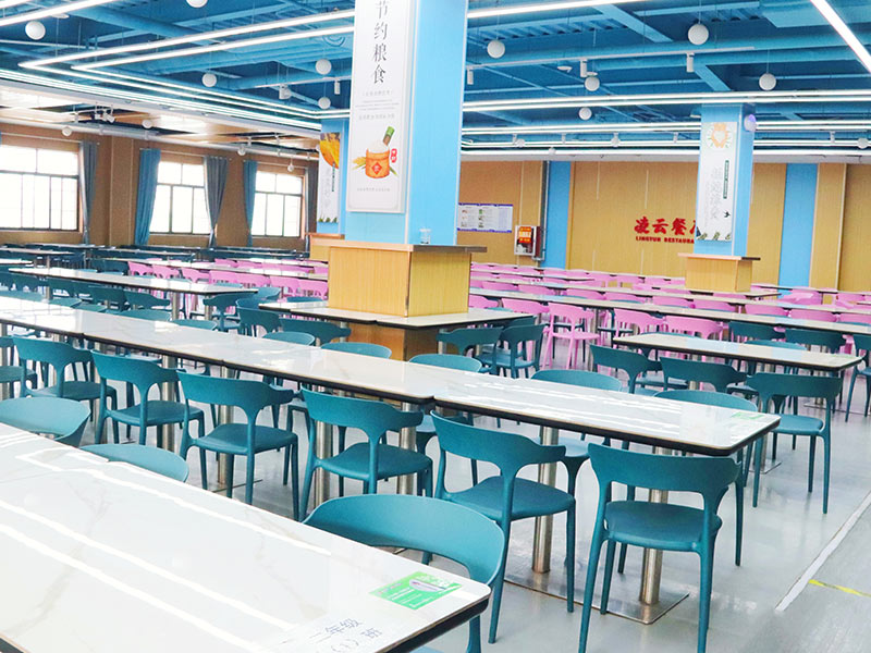 富县学生餐厅